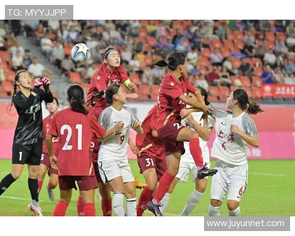 奥地利女足与西班牙女足激战正酣谁将赢得这场精彩对决 奥地利女足与西班牙女足激战正酣谁将赢得这场精彩对决