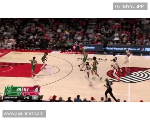 2017年NBA常规赛雄鹿与开拓者精彩对决回顾与分析 2017年NBA常规赛雄鹿与开拓者精彩对决回顾与分析