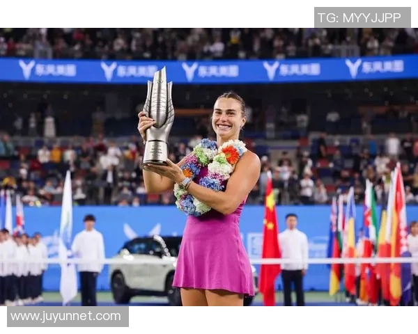 武汉网球队的个人能力揭秘:网球巨献背后的故事与训练秘诀 武汉网球队的个人能力揭秘:网球巨献背后的故事与训练秘诀