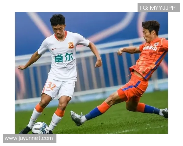 武汉足球队强势领跑锦标赛积分榜以51分稳居第一名